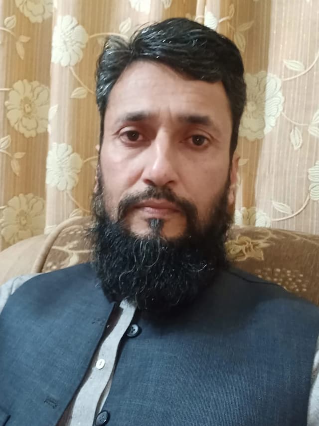 Dr Asad Awan